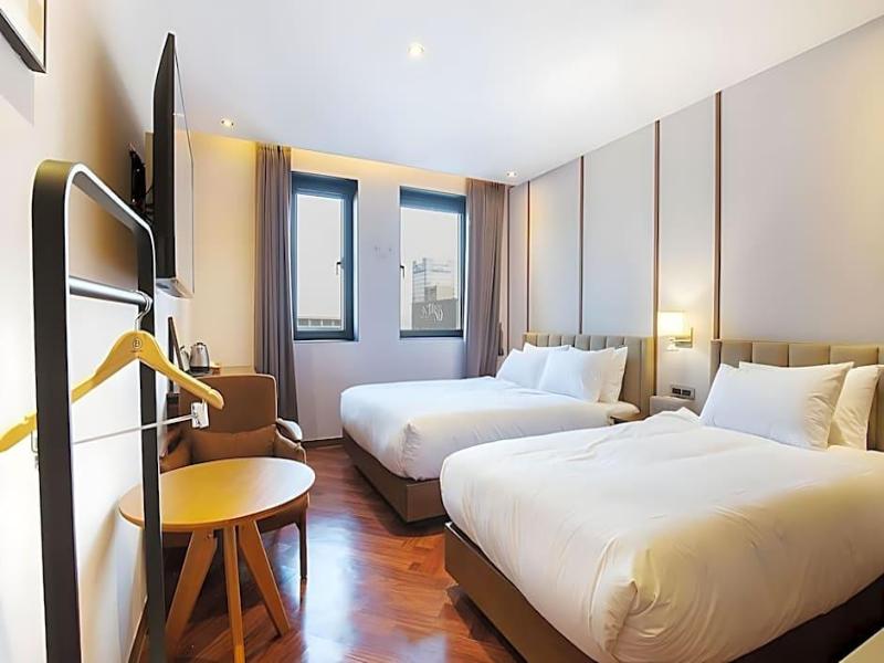 Brown Dot Hotel Business Busan Station image