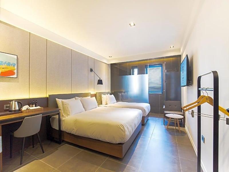 Brown Dot Hotel Business Busan Station image