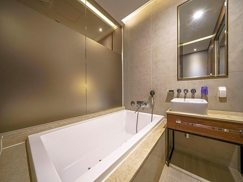 Brown Dot Hotel Business Busan Station image