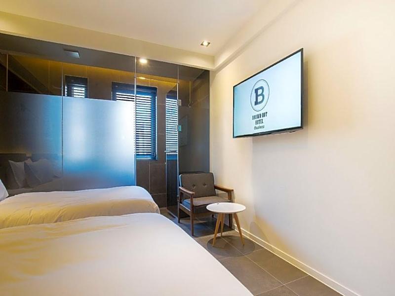 Brown Dot Hotel Business Busan Station image