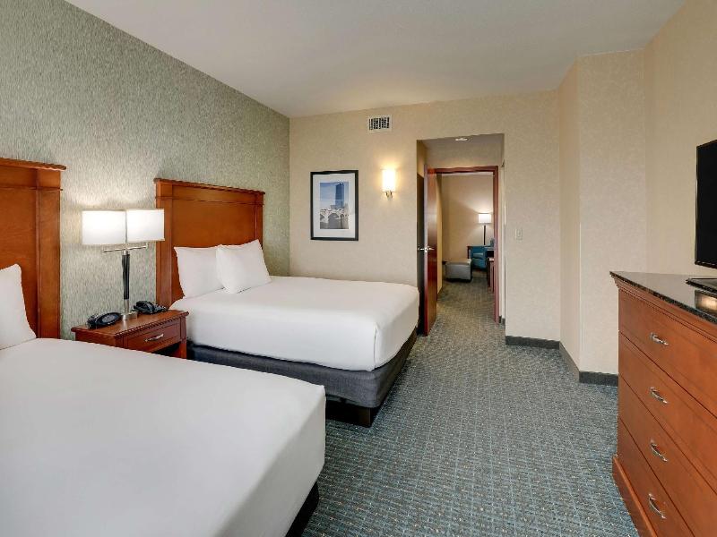 Drury Inn Suites Grand Rapids image