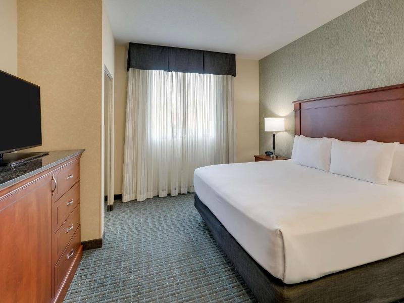 Drury Inn Suites Grand Rapids image