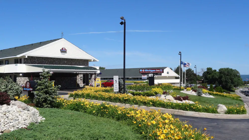Baymont by Wyndham Petoskey image