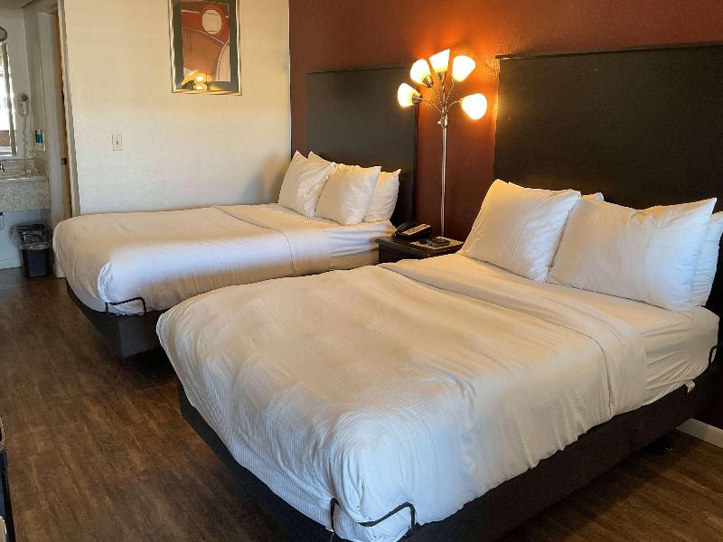 Baymont by Wyndham Petoskey image