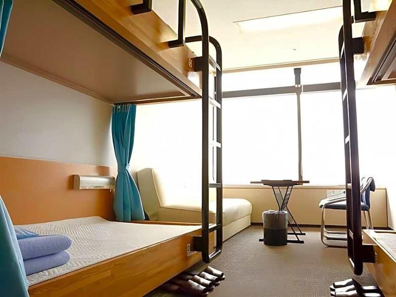 Tokyo Central Youth Hostel image
