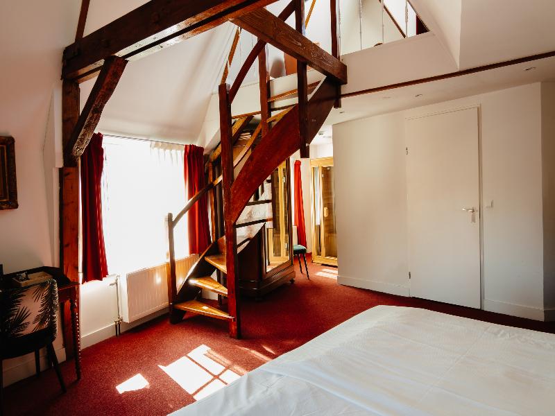 Ambassador City Centre Hotel image