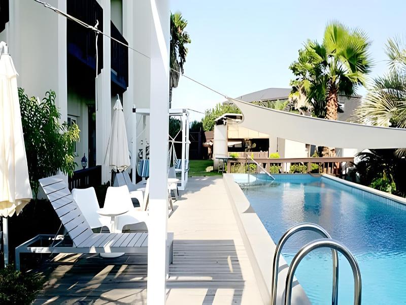 Oceantree House image