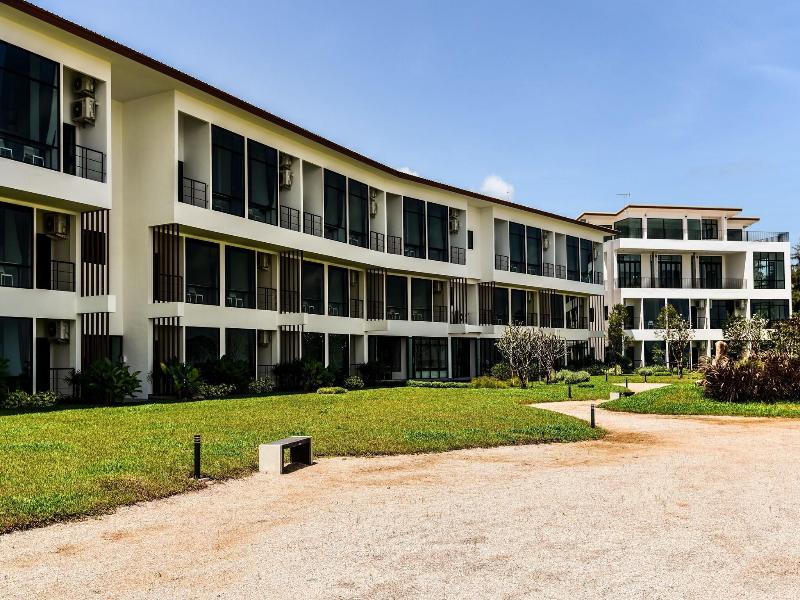 The Beach Resort & Residence image