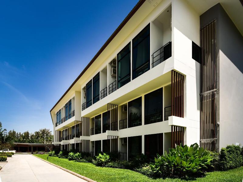 The Beach Resort & Residence image