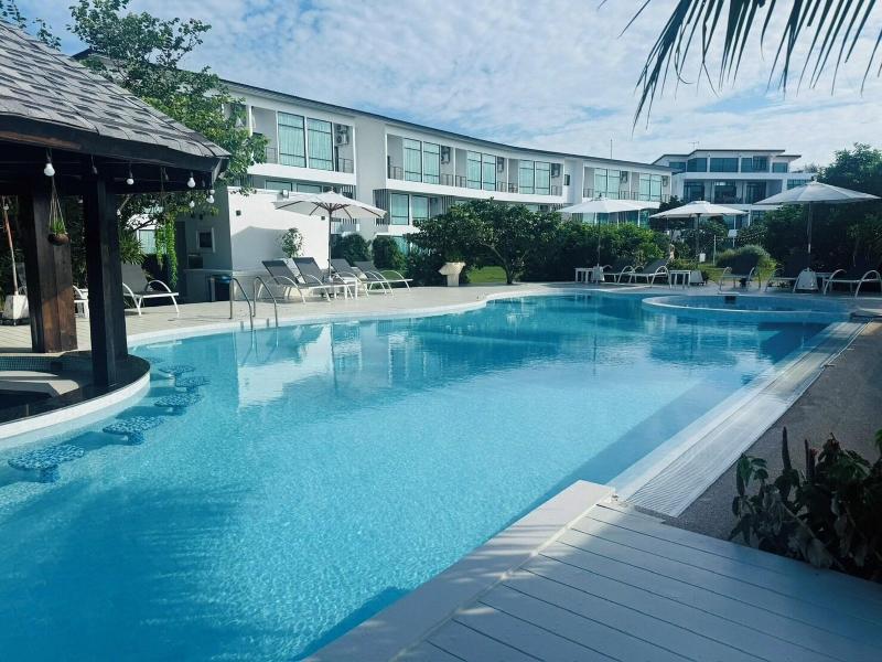The Beach Resort & Residence image