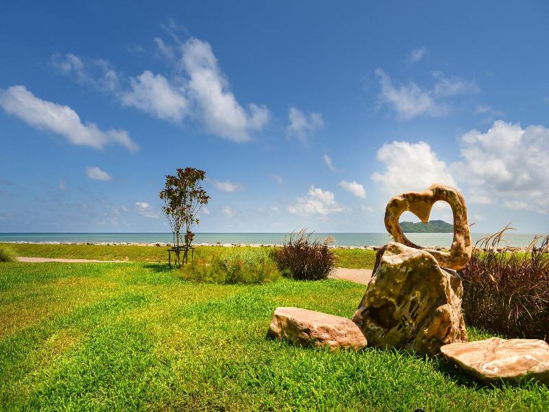 The Beach Resort & Residence image