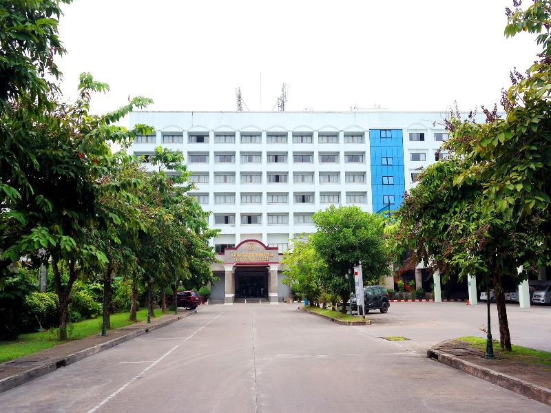 Grand Park Hotel