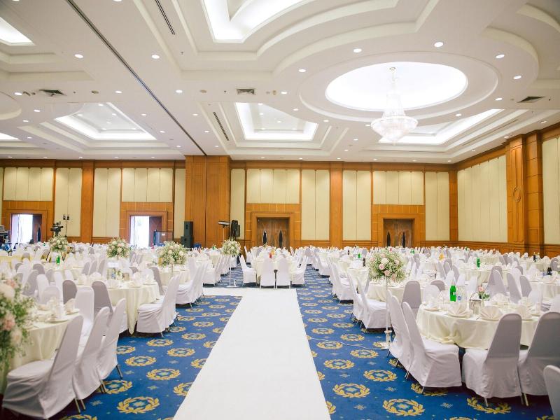 Grand Park Hotel