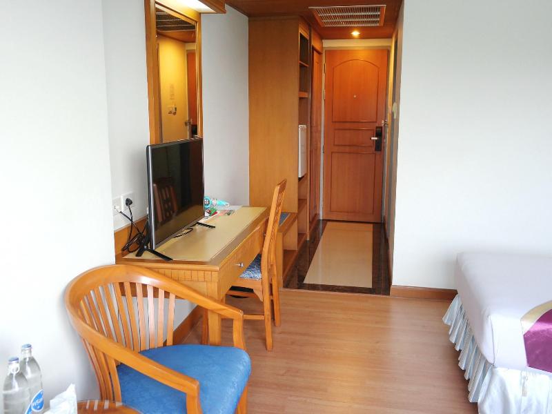 Grand Park Hotel