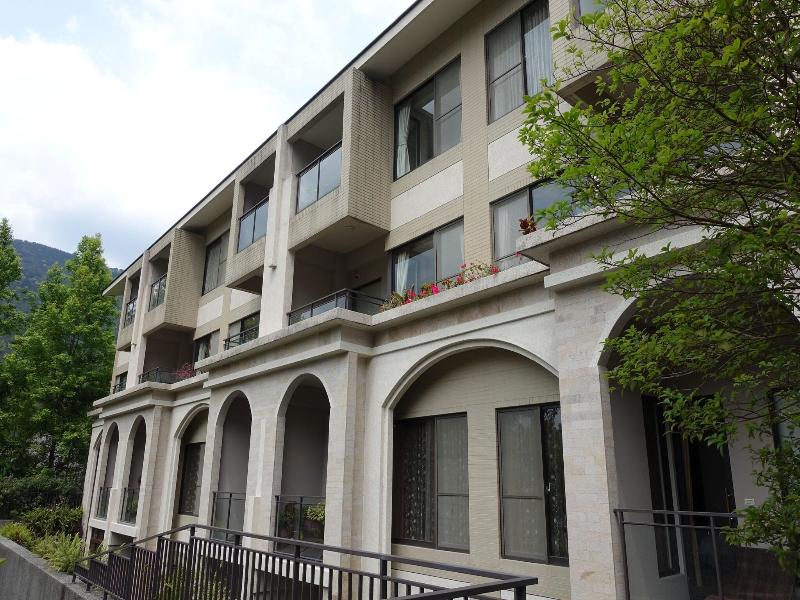 Tai-Yi Red Maple Resort image