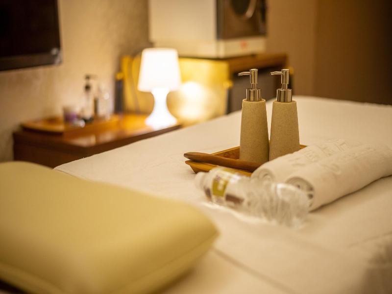 Chiayi King Hotel image