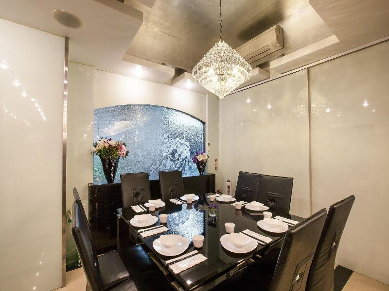 Chiayi King Hotel image