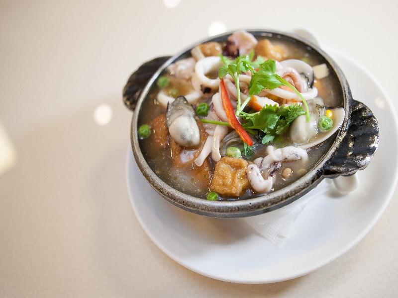 Chiayi King Hotel image