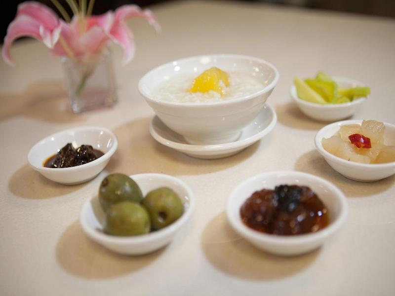 Chiayi King Hotel image