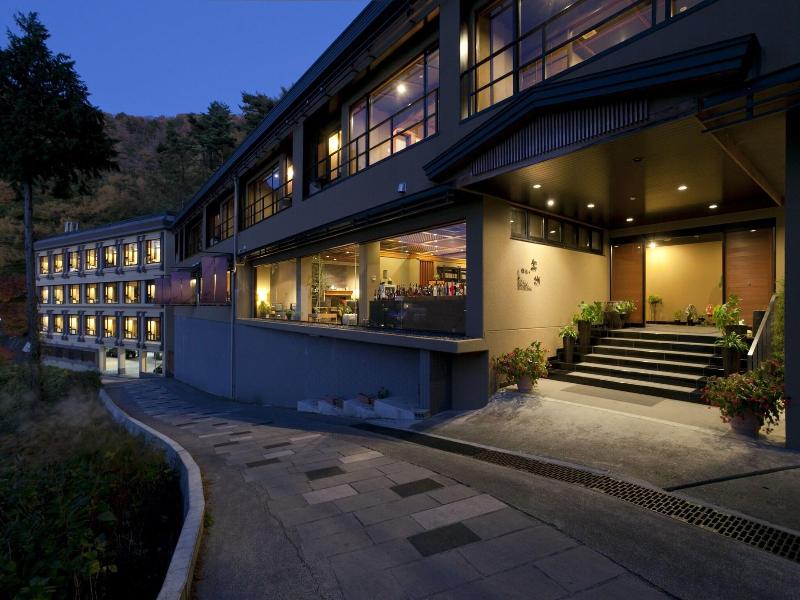FUJI KAWAGUCHIKO ONSEN RAKUYU image