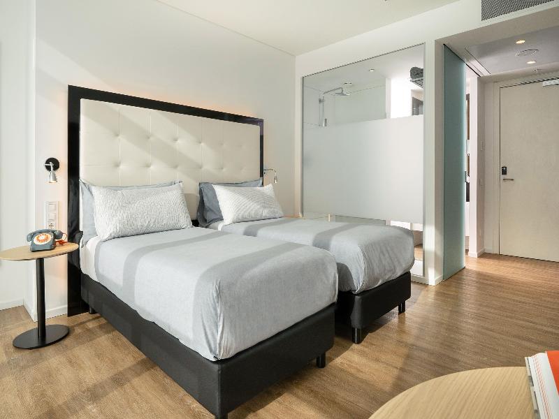 Innside Milano Torre Galfa image