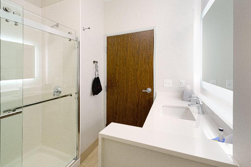 Holiday Inn Expr & Suites Wentzville St Louis West photo 23