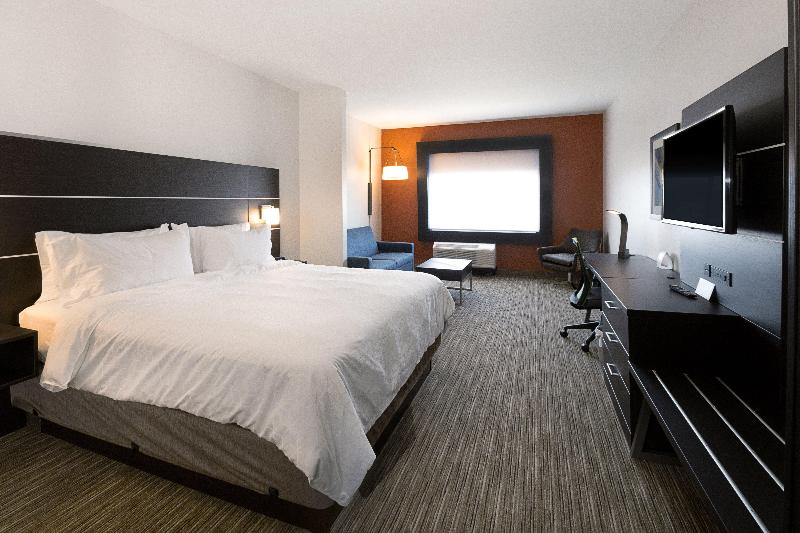 Holiday Inn Expr & Suites Wentzville St Louis West photo 14