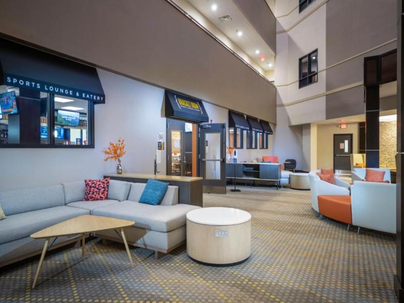 Holiday Inn St. Louis - Creve Coeur image