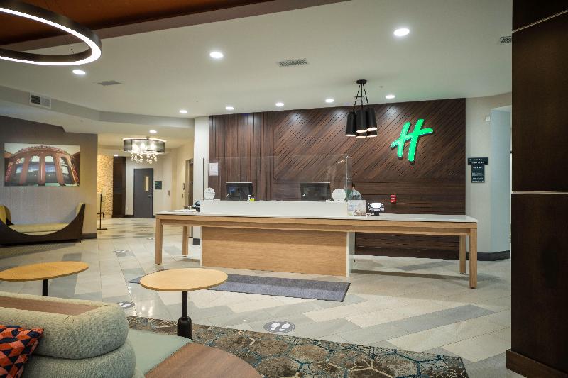 Holiday Inn St. Louis - Creve Coeur image