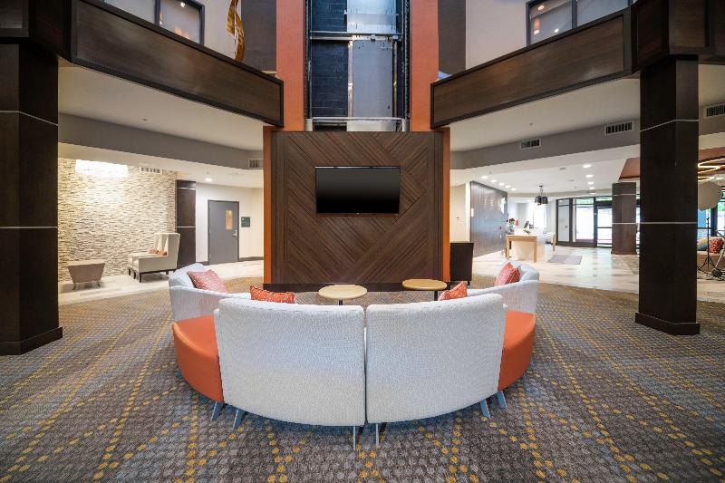 Holiday Inn St. Louis - Creve Coeur image