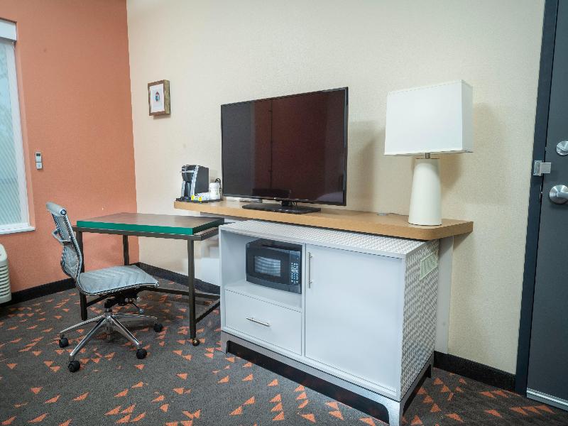 Holiday Inn St. Louis - Creve Coeur image