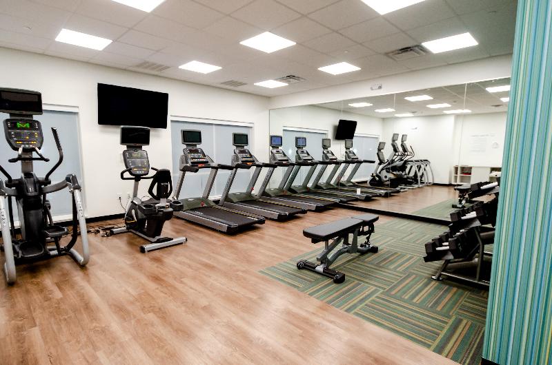 Holiday Inn Express & Suites Taylor image