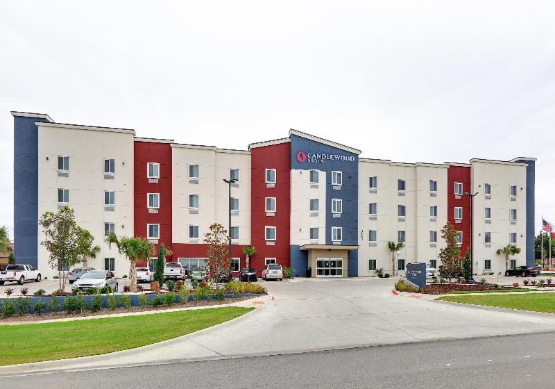 Candlewood Suites Dfw West - Hurst image