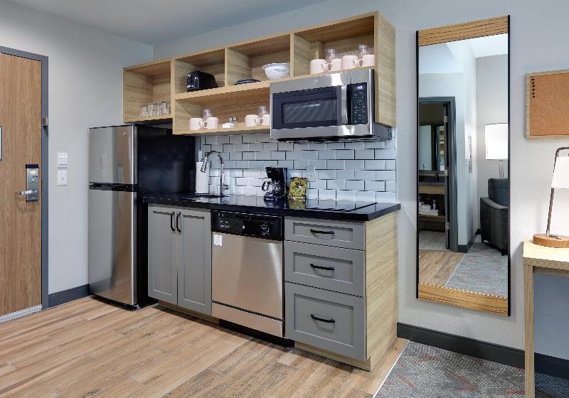 Candlewood Suites Dfw West - Hurst image