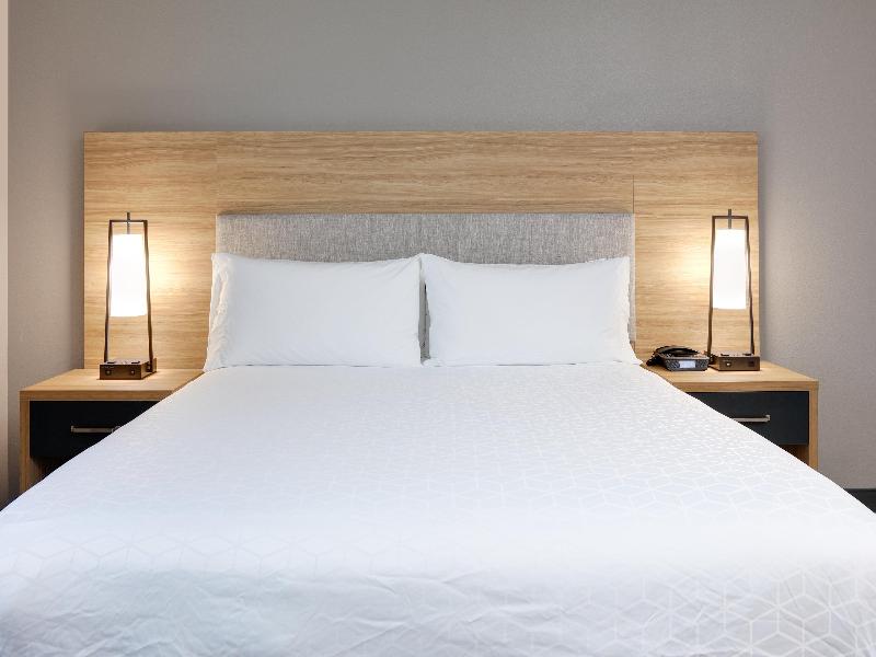 Candlewood Suites Dfw West - Hurst image