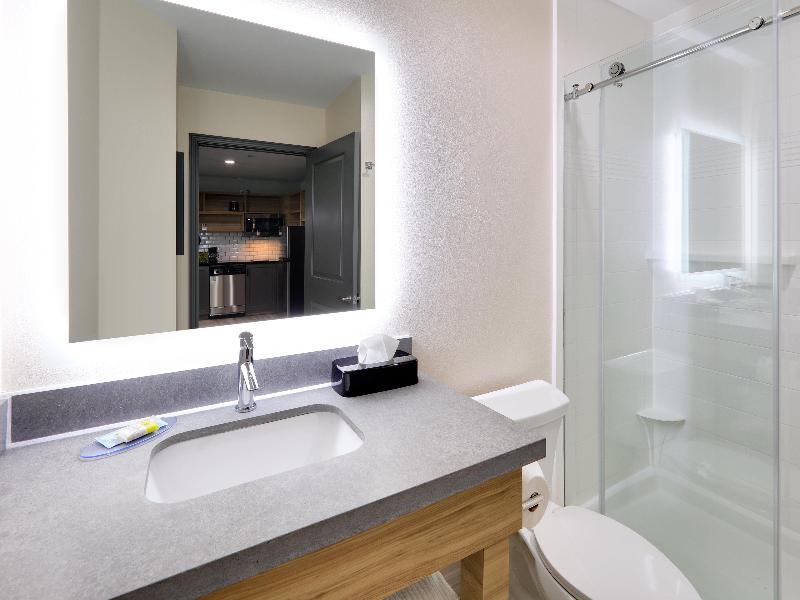 Candlewood Suites Dfw West - Hurst image