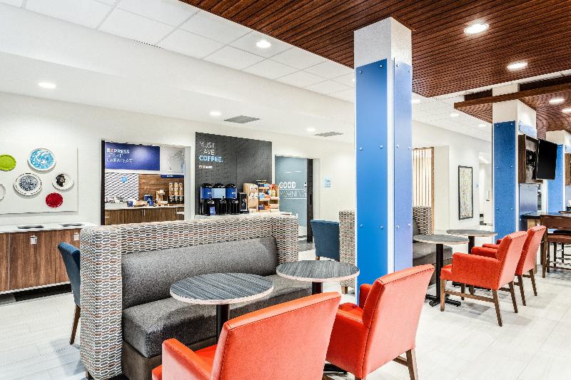 Holiday Inn Express & Sts Niceville - Eglin Area image