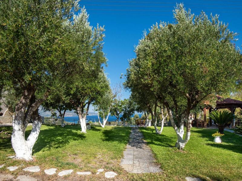 Zoumpouli Village image