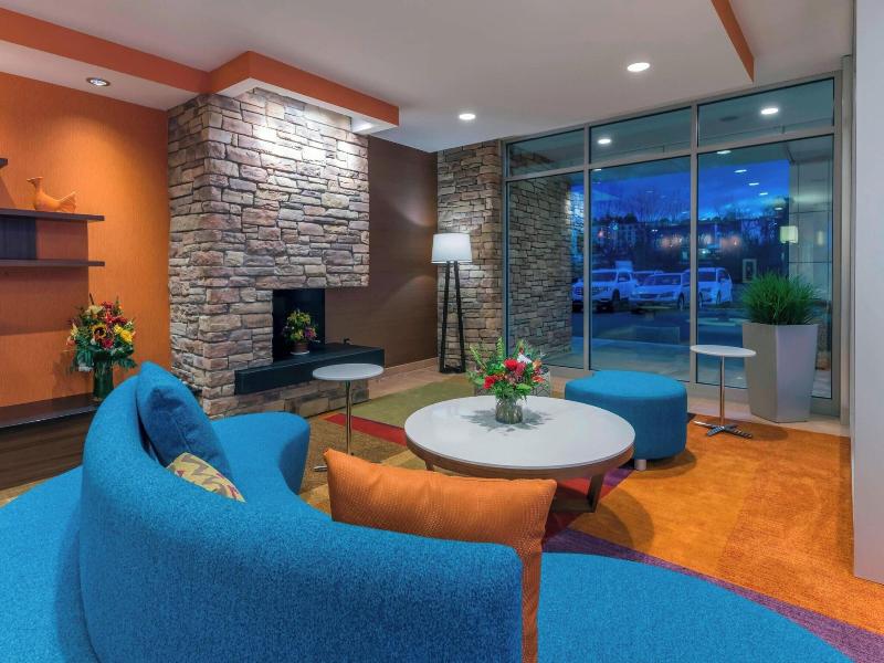 Fairfield Inn & Suites Boston Marlborough/Apex Cen image