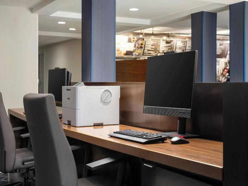 Courtyard By Marriott Hartford Cromwell image