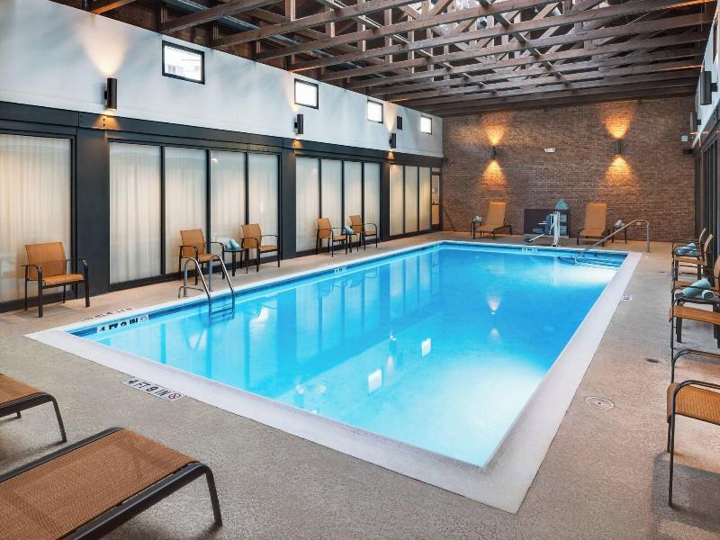 Courtyard By Marriott Hartford Cromwell image