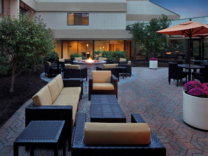 Courtyard By Marriott Hartford Cromwell image