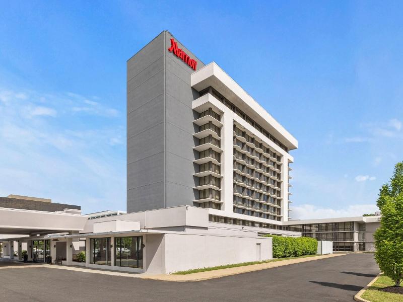 Saddle Brook Marriott image