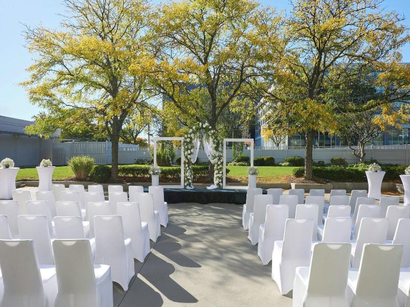 Saddle Brook Marriott image
