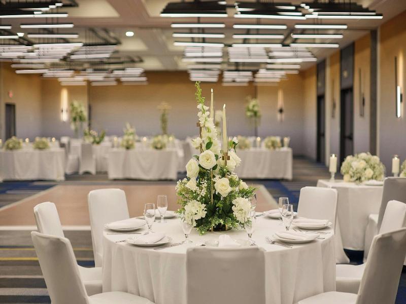 Saddle Brook Marriott image
