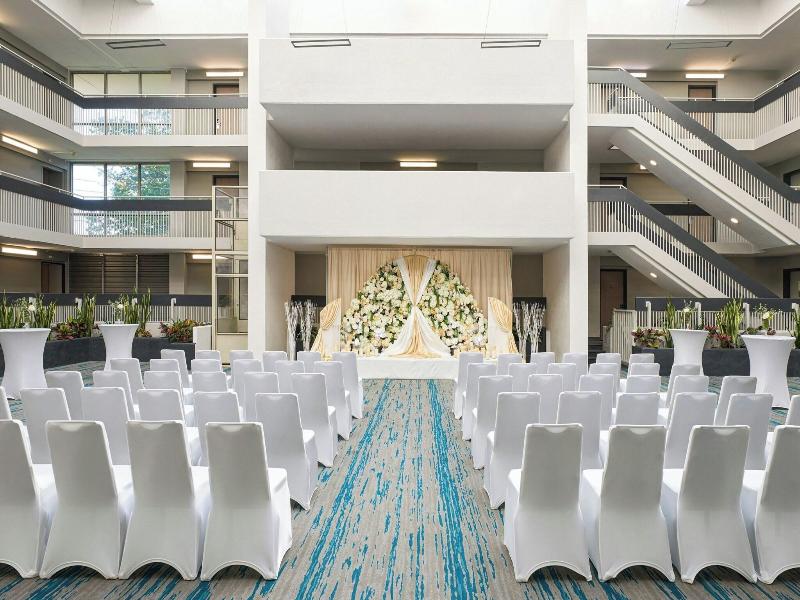 Saddle Brook Marriott image