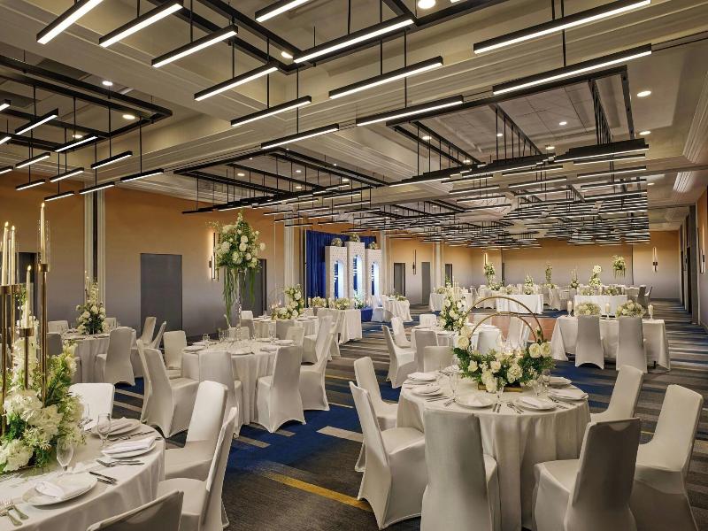 Saddle Brook Marriott image