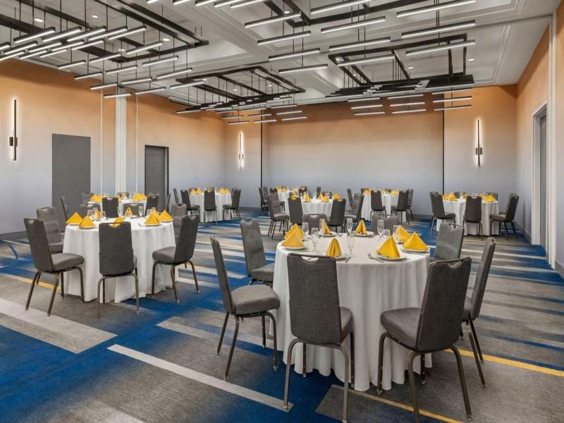 Saddle Brook Marriott image