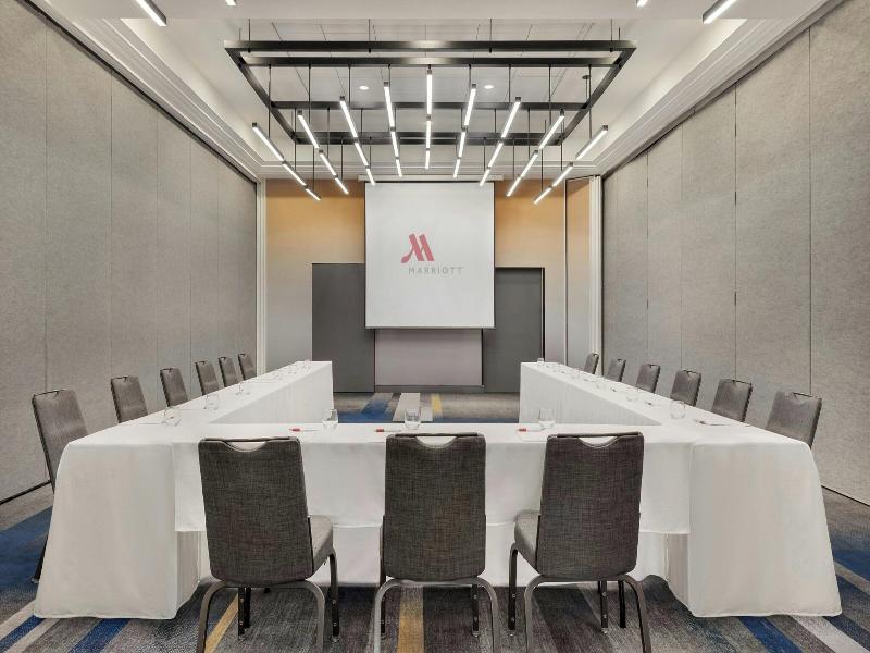 Saddle Brook Marriott image