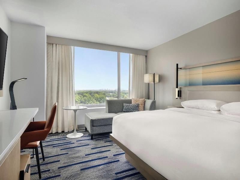 Saddle Brook Marriott image